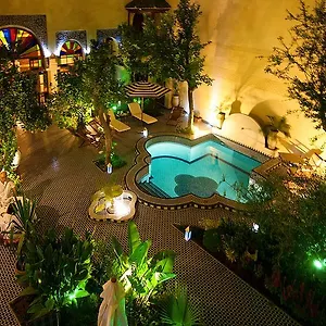 4* Couette-café Salama